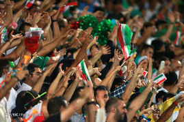 ورود بازیکنان تیم ملی فوتبال ایران به ورزشگاه توانكو عبد الرحمن مالزی
