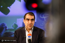 حضور وزیر بهداشت در باشگاه خبرنگاران جوان
