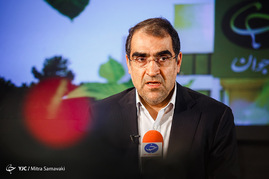 حضور وزیر بهداشت در باشگاه خبرنگاران جوان

