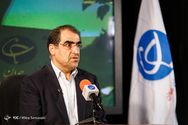 حضور وزیر بهداشت در باشگاه خبرنگاران جوان
