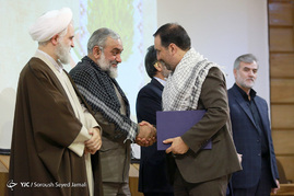 تجلیل ازجهادگران بسیجی عرصه علم، پژوهش و فناوری‎
