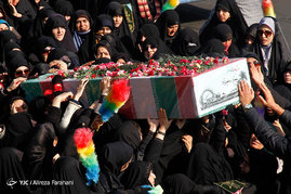 تشییع و خاکسپاری پیکر شهید گمنام در کوی دانشگاه تهران