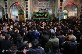 مراسم عزاداری شهادت امام رضا(ع) در حرم رضوی‎
