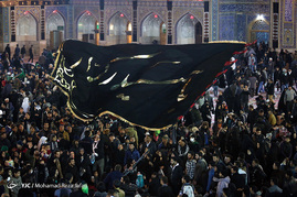 مراسم عزاداری شهادت امام رضا(ع) در حرم رضوی‎
