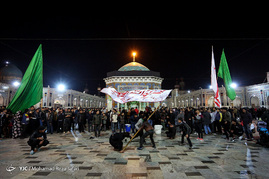 مراسم عزاداری شهادت امام رضا(ع) در حرم رضوی‎
