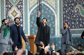 اجتماع عظیم رضویون و نماز ظهر شهادت امام رضا(ع) - مشهد
