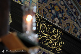 آیین شام غریبان شهادت امام رضا(ع) در حرم رضوی
