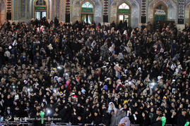 آیین شام غریبان شهادت امام رضا(ع) در حرم رضوی
