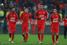 دیدار تیم های فوتبال پرسپولیس و ماشین سازی تبریز