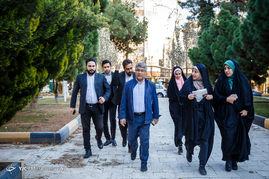 مناظره عباس سلیمی‌نمین و محمدعلی وکیلی به مناسبت روز دانشجو در باشگاه خبرنگاران جوان