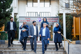 مناظره عباس سلیمی‌نمین و محمدعلی وکیلی به مناسبت روز دانشجو در باشگاه خبرنگاران جوان