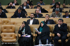 همایش ملی حقوق آب فرصت ها و راهکارها در سالن اجلاس سران