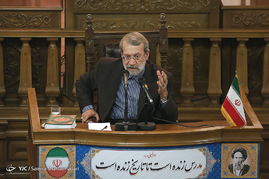 نشست خبری رییس مجلس با اصحاب رسانه