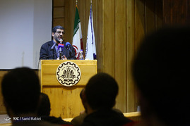 سخنرانی سعید جلیلی و عزت الله ضرغامی در دانشگاه شریف بمناسبت روز دانشجو