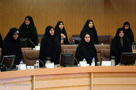 نشست هم اندیشی زنان فعال و نخبه سیاسی 
