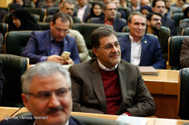 آیین تقدیر از پژوهشگران برتر نظام پولی و بانکی	
