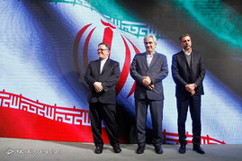 آیین تقدیر از پژوهشگران برتر نظام پولی و بانکی	
