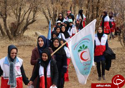 بر گزاری همایش استانی جنگل نوردی جوانان عضو  هلال احمر لرستان