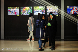 نمایشگاه گروهی عکس 
