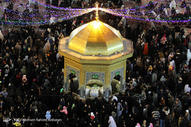 آذین بندی و چراغانی حرم رضوی در شب میلاد حضرت محمد مصطفی(ص)
