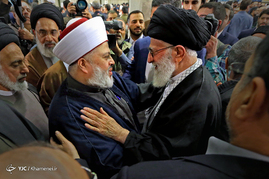 دیدار مسئولان نظام و میهمانان کنفرانس وحدت اسلامى‌ با رهبر معظم انقلاب

