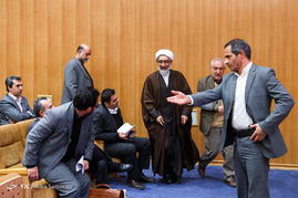 همایش بین المللی کارگزاران تجاری