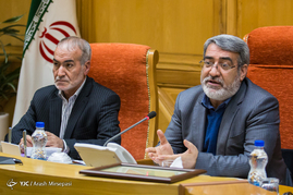 جلسه اعضای شورای مرکزی خانه احزاب با وزیر کشور