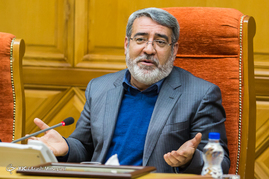 جلسه اعضای شورای مرکزی خانه احزاب با وزیر کشور