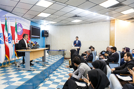 نشست خبری 