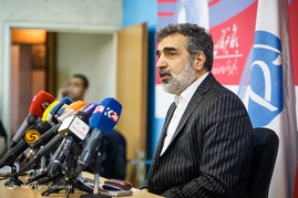 نشست خبری 
