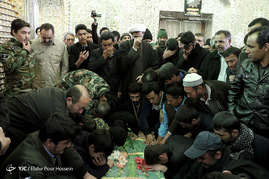 تشییع شهید مدافع حرم در شیراز
