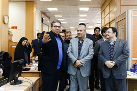 بازدید وزیر تعاون، کار و رفاه اجتماعی از باشگاه خبرنگاران جوان