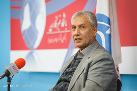 بازدید وزیر تعاون، کار و رفاه اجتماعی از باشگاه خبرنگاران جوان