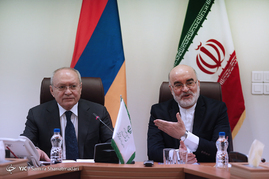 نشست خبری مشترک رئیس سازمان بازرسی کل کشور با رئیس کمیته تحقیق و بازرسی ارمنستان
