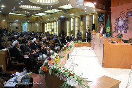 اجلاس بین المللی راهکارهای تعامل حرم امام رضا(ع) با فعالان فرهنگی بین الملل - مشهد‎

