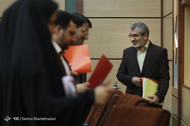 نشست خبری 