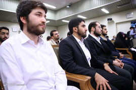 دیدار نخبگان و دانشجویان بسیجی مدال‌آور دانشگاه صنعتی شریف با رهبر معظم انقلاب
