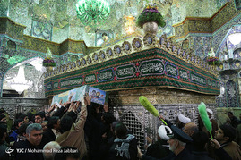 تشییع پیکر چهار شهید مدافع حرم در قم‎
