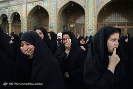 تشییع پیکر چهار شهید مدافع حرم در قم‎
