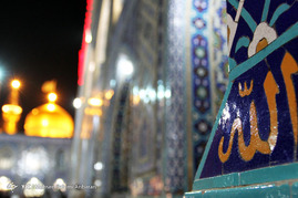 آذین بندی و چراغانی حرم رضوی در شب میلاد امام حسن عسکری(ع)
