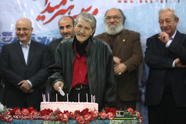 جشن تولد هنرمندان پیشکسوت متولد دی ماه