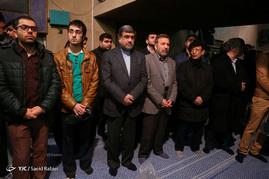 هم اکنون حسینیه جماران