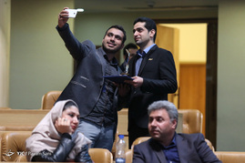 همایش چشم انداز کسب و کار و کارآفرینی در افق 1404
