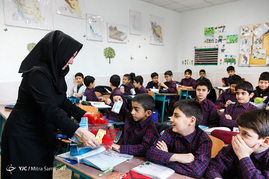 آغاز طرح توزیع شیر مدارس