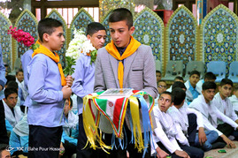جشن عبادت دانش آموزان در شیراز‎
