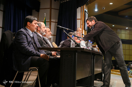 همایش فصلی خانه احزاب