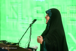 طرح جایگزینی 40 هزار دستگاه تاکسی فرسوده با حضور وزیر صنعت، معدن و تجارت
