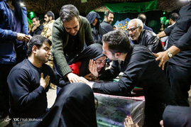 وداع با شهدای آتش نشان در معراج شهدا
