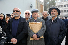 مراسم تشییع پیکر کاظم افرندنیا از خانه سینما
