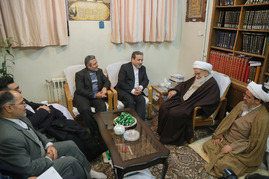 دیدار عراقچی با مراجع تقلید و علما در قم‎